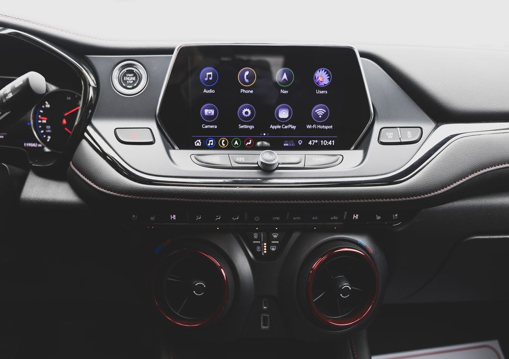 View vehicle photo 5