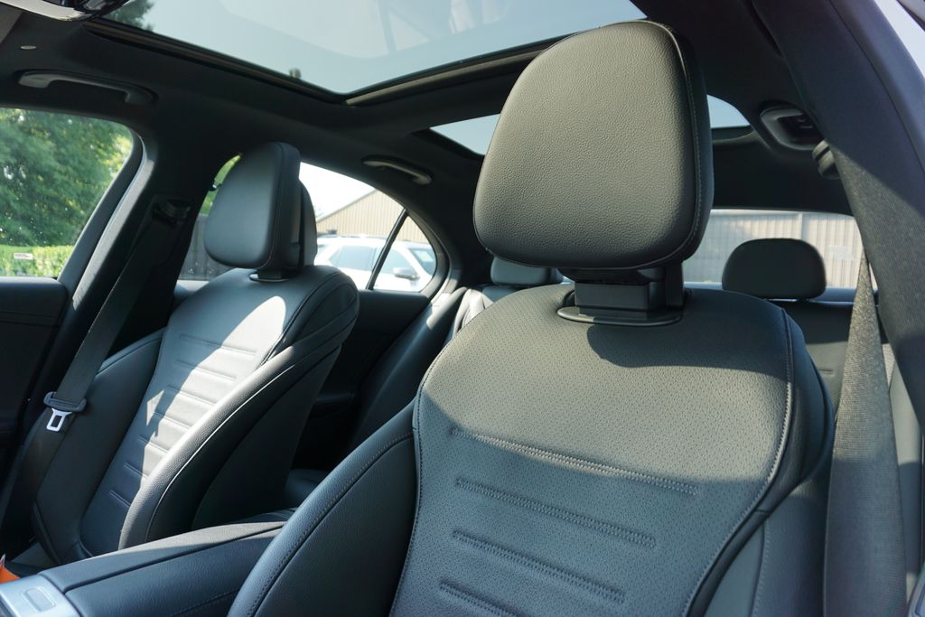 2022 Mercedes-Benz C-Class C 300 10