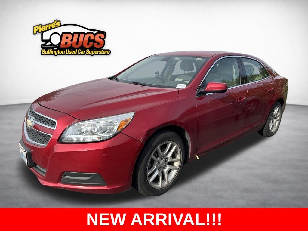 Crystal Red Tint 2013 Chevrolet Malibu Sedan Front-Wheel Drive 6-Speed Automatic Overdrive
