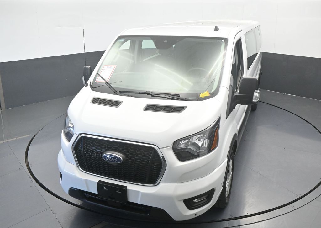 Used 2024 Oxford White Ford XLT image 46