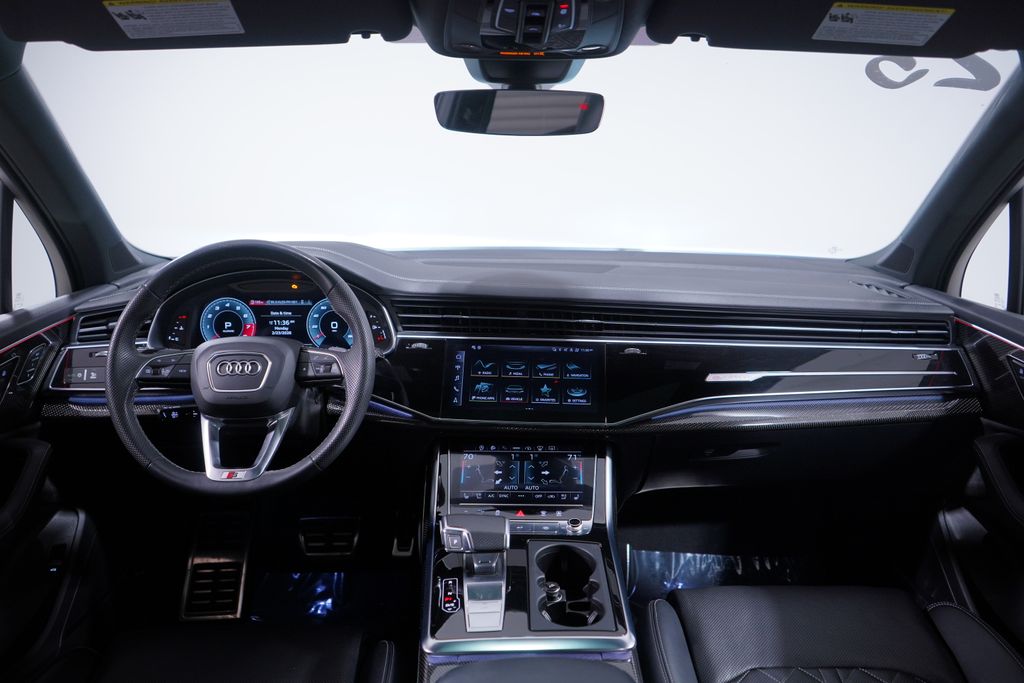 Thumbnail: 2023 Audi SQ7 - 11