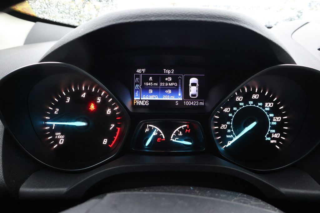 Thumbnail: 2016 Ford Escape - 18