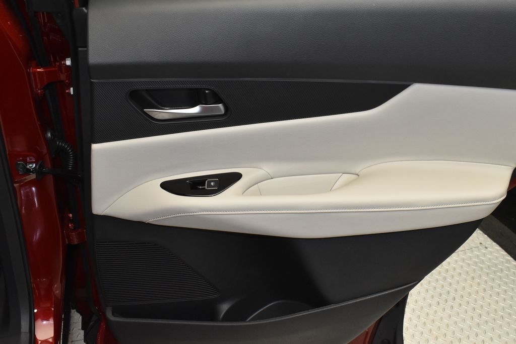 2025 Nissan Murano SV 30