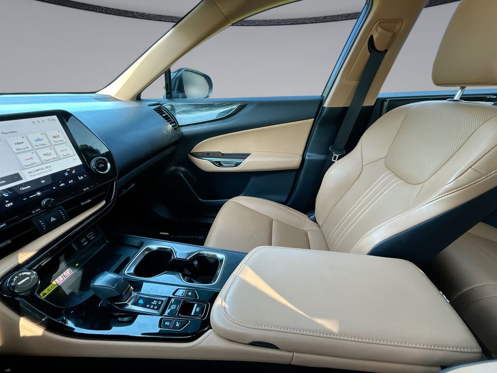 Thumbnail: 2022 Lexus NX - 28