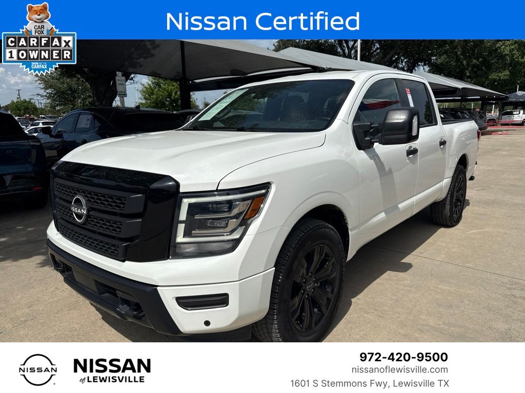 Glacier White 2023 Nissan Titan Pickup Truck Four-Wheel Drive 9-Speed Automatic
