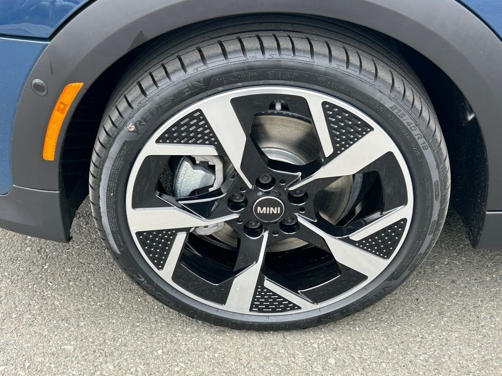 Thumbnail: 2026 MINI Cooper - 9