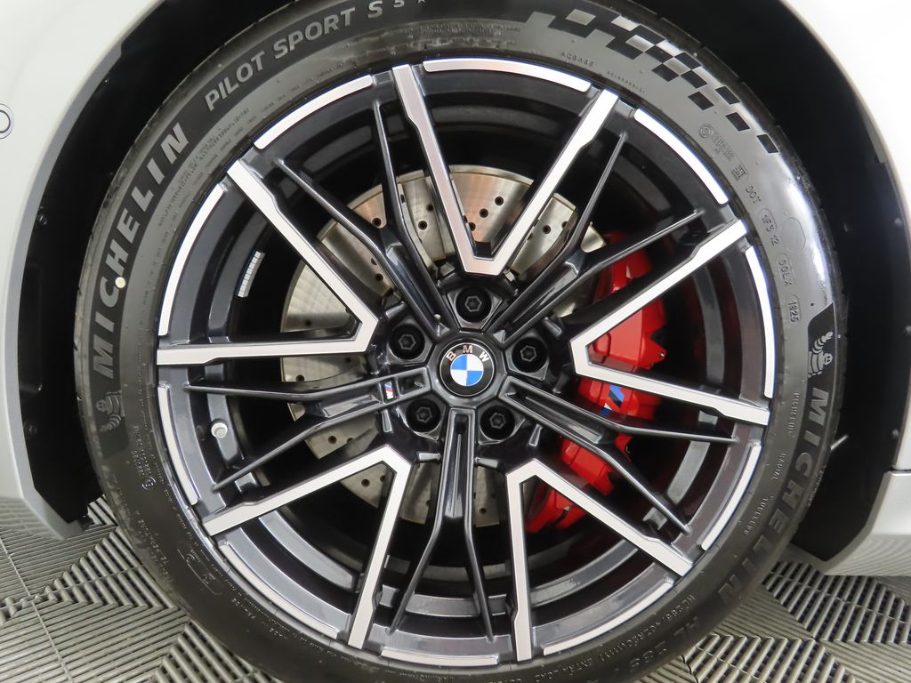 Thumbnail: 2026 BMW M5 - 30