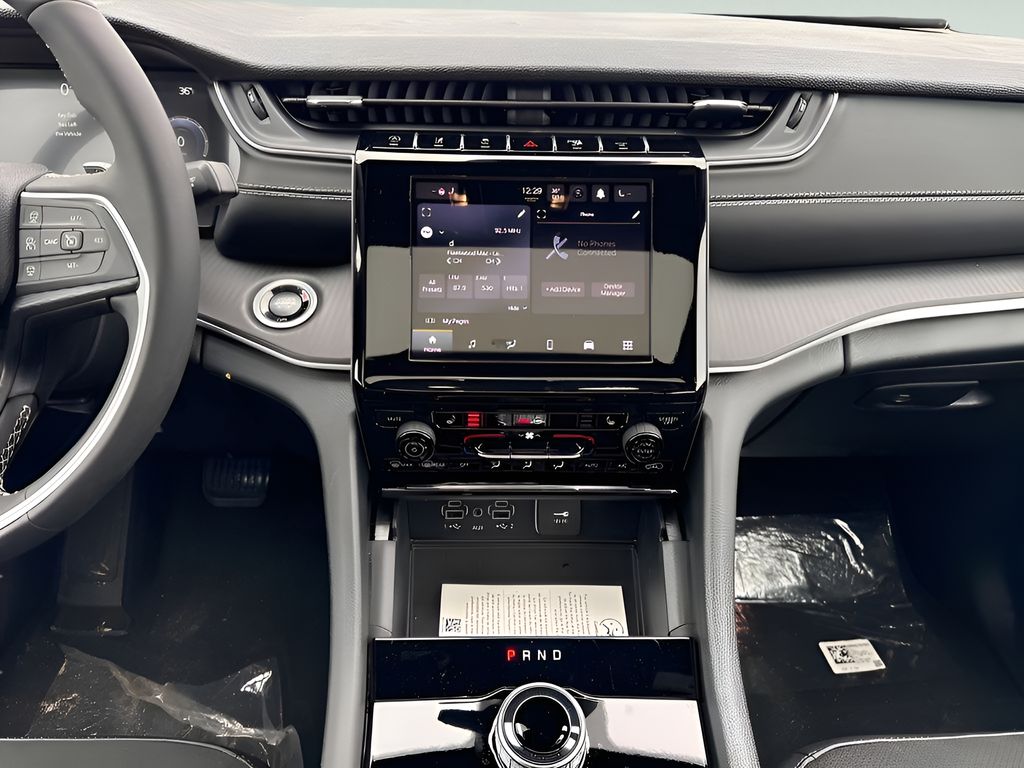 2025 Jeep Grand Cherokee L