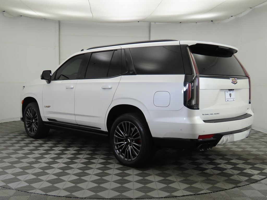 2024 Cadillac Escalade V 7
