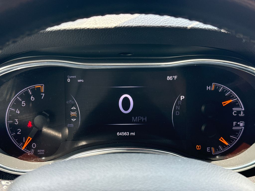 Certified Used 2020 Gray Jeep Altitude image 17