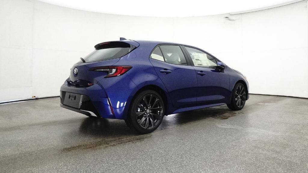 Thumbnail: 2025 Toyota Corolla - 6