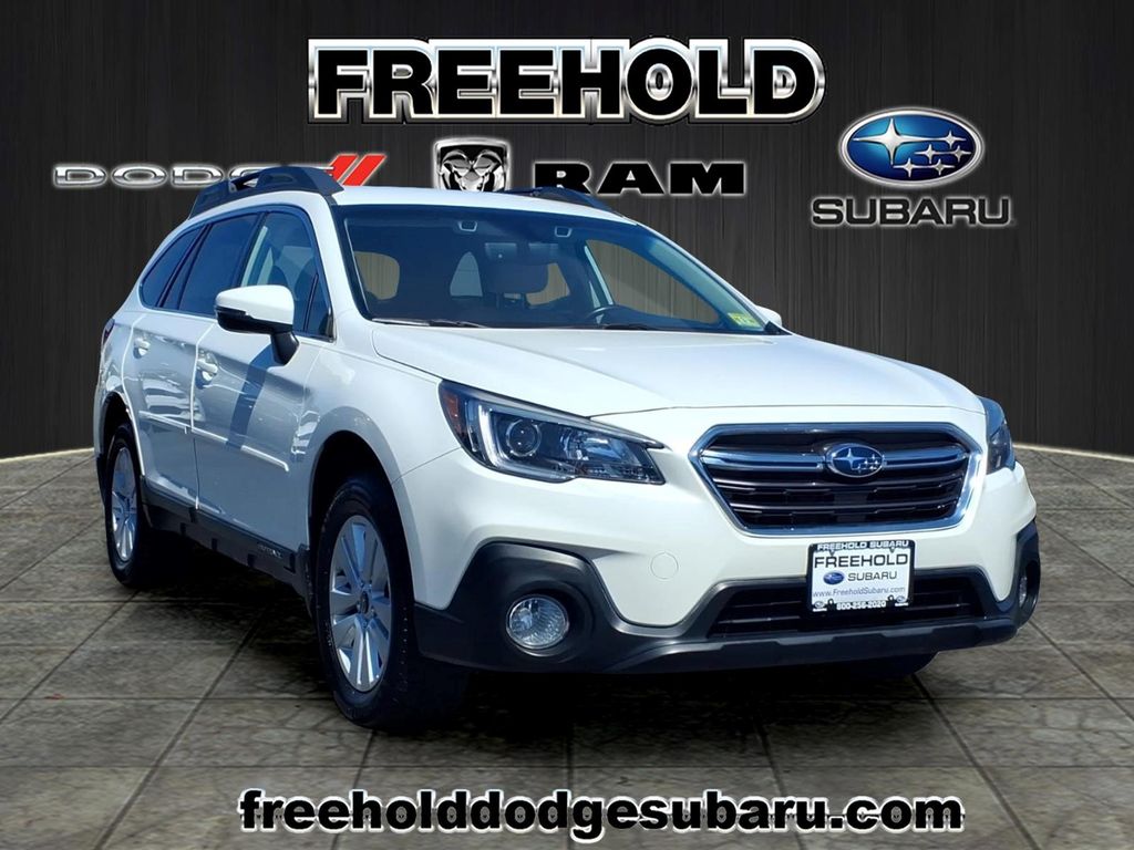Crystal White Pearl 2019 Subaru Outback 2.5i Premium AWD Wagon All-Wheel Drive Continuously Variable Transmission