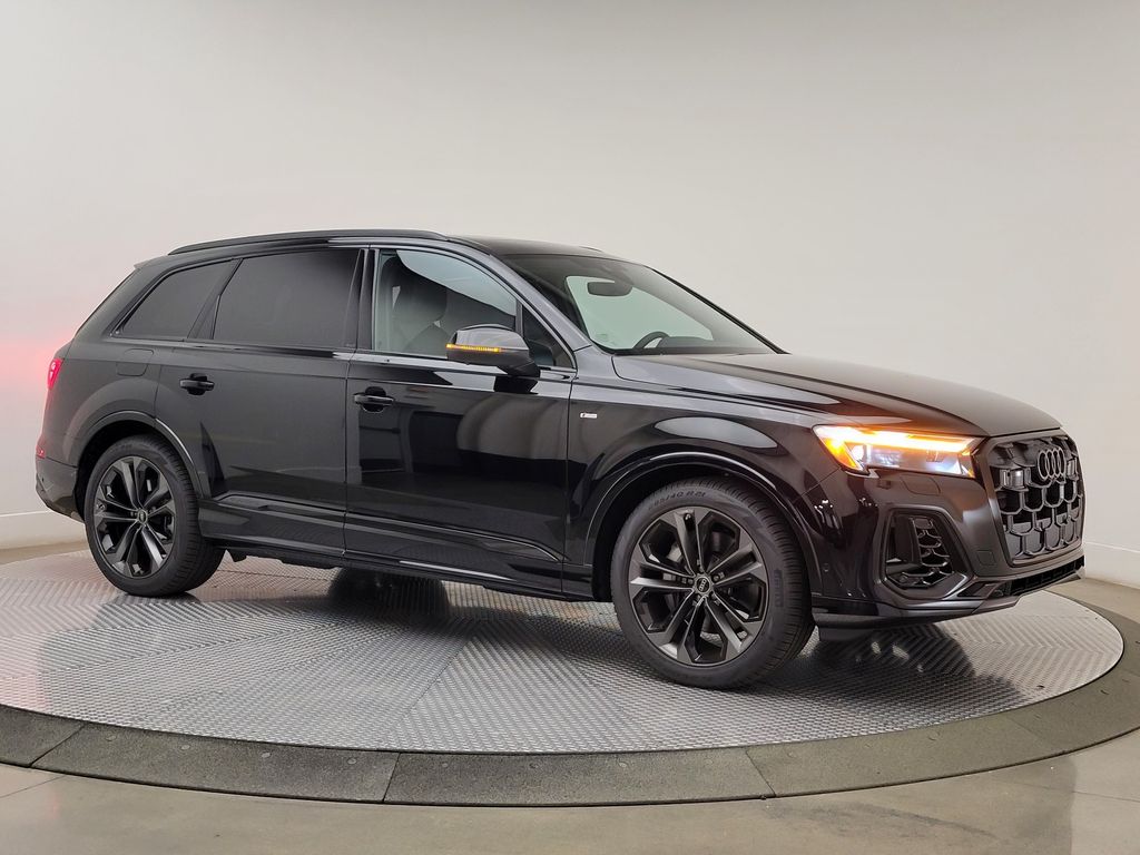 Thumbnail: 2026 Audi Q7 - 2