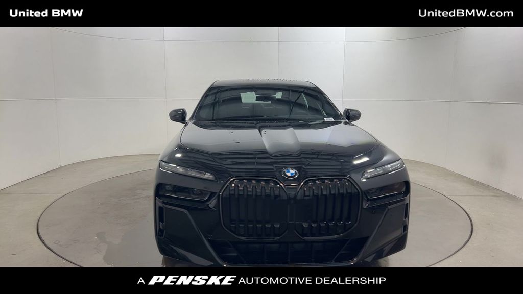 2025 BMW 7 Series 760i xDrive 3