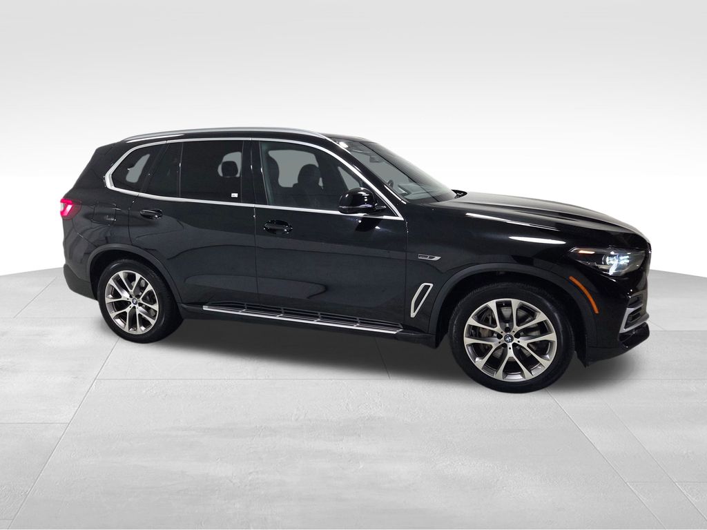 2023 BMW X5 xDrive45e photo