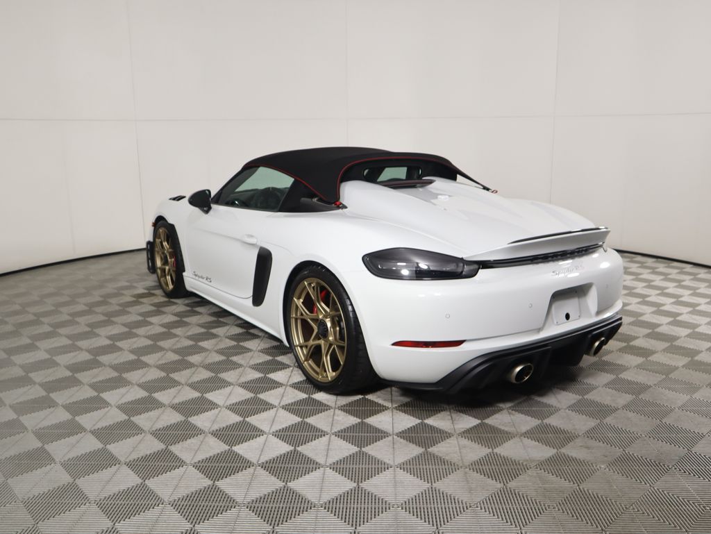 Thumbnail: 2024 Porsche  - 7