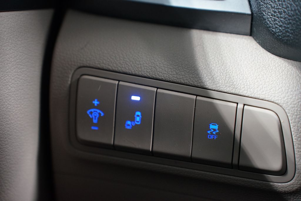 Thumbnail: 2018 Hyundai Tucson - 24