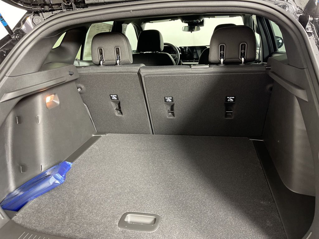 2025 Chevrolet Trax RS 9