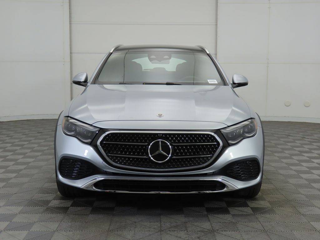 Thumbnail: 2026 Mercedes-Benz E-Class - 2