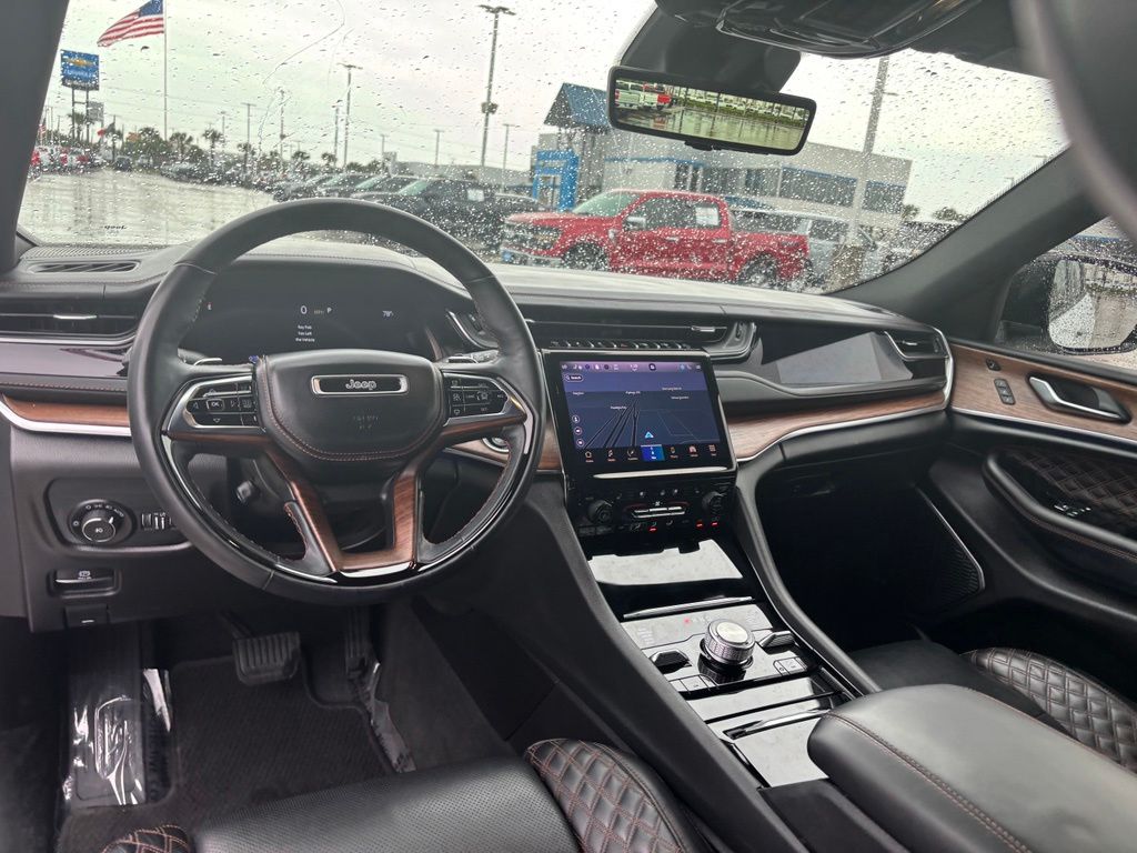 2023 Jeep Grand Cherokee Summit White at Bayway Cadillac Southwest