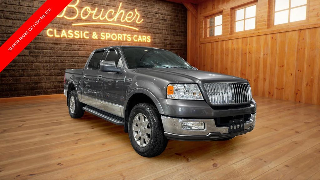 Dark Shadow Gray Clearcoat Metallic 2006 Lincoln Mark LT Pickup Truck Four-Wheel Drive 4-Speed Automatic Overdrive