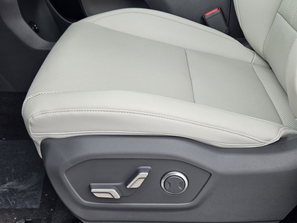 2026 Hyundai Santa Fe Hybrid