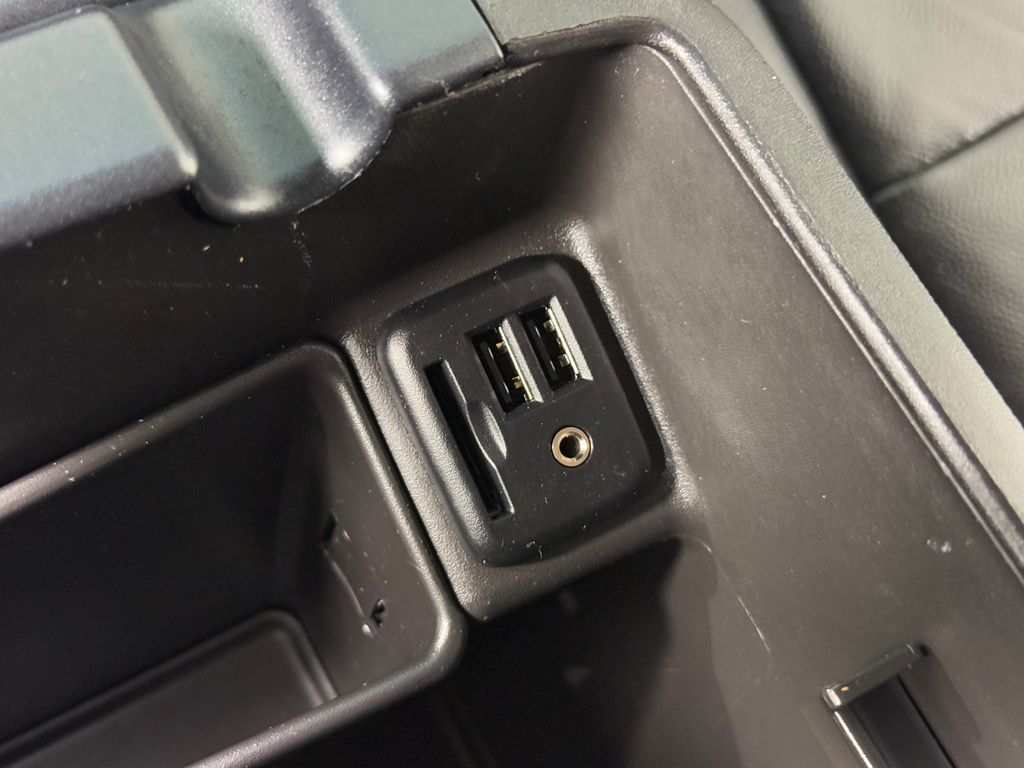 Used 2015 Blue Chevrolet LTZ image 38