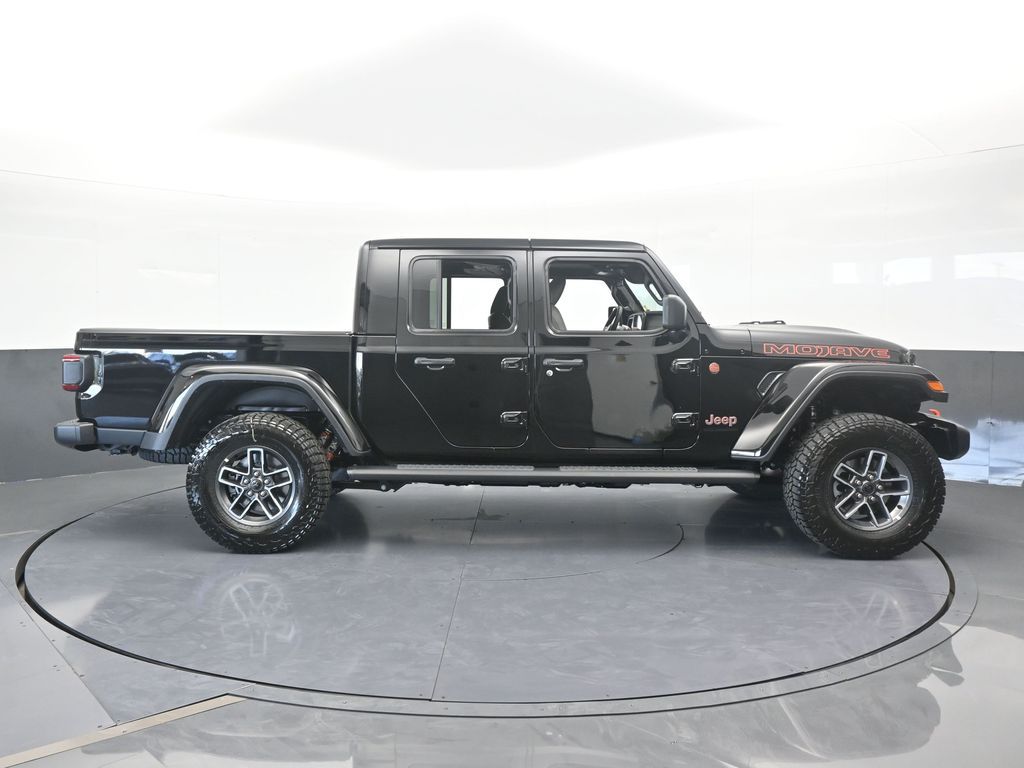 New 2026 Black Clearcoat Jeep Mojave image 7