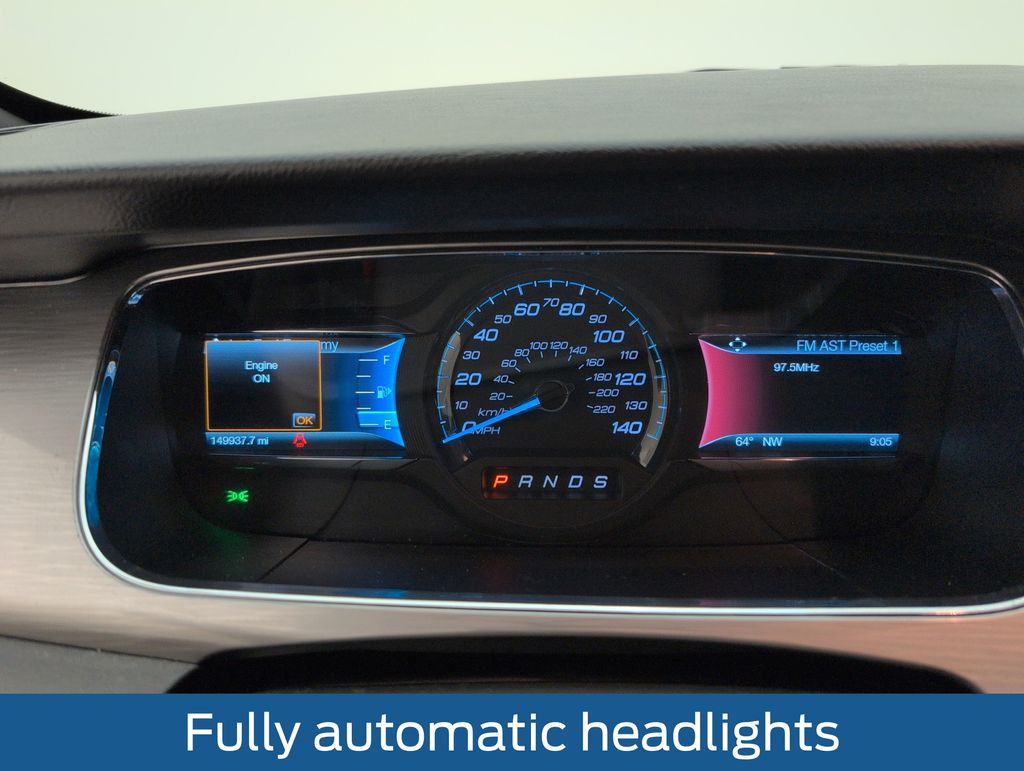 Used 2017 Blue Ford SEL image 22