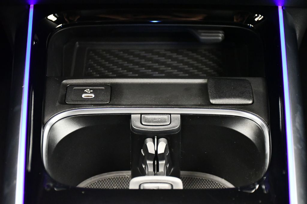 Thumbnail: 2026 Mercedes-Benz GLA - 32