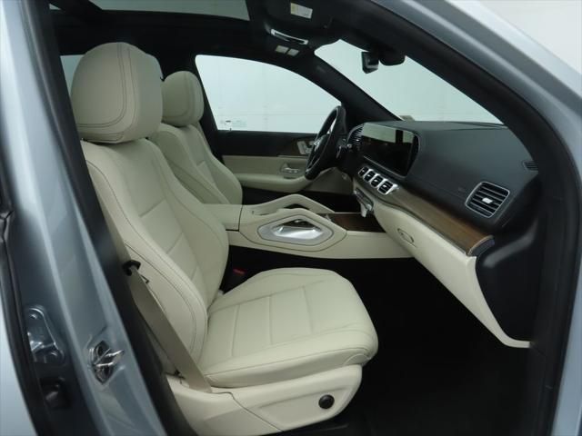 Thumbnail: 2026 Mercedes-Benz GLE - 22