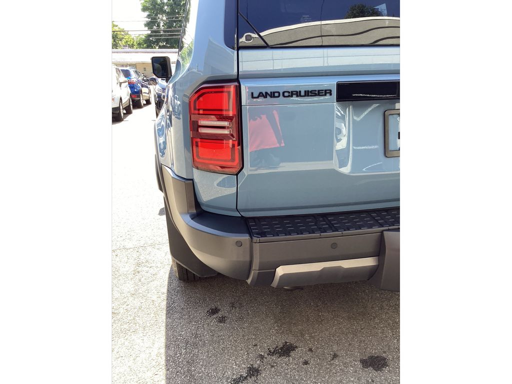 Used 2025 Toyota Land Cruiser SUV