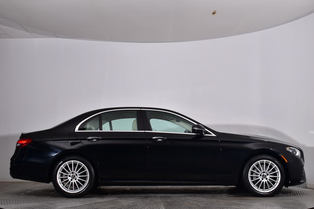 Thumbnail: 2023 Mercedes-Benz E-Class - 6