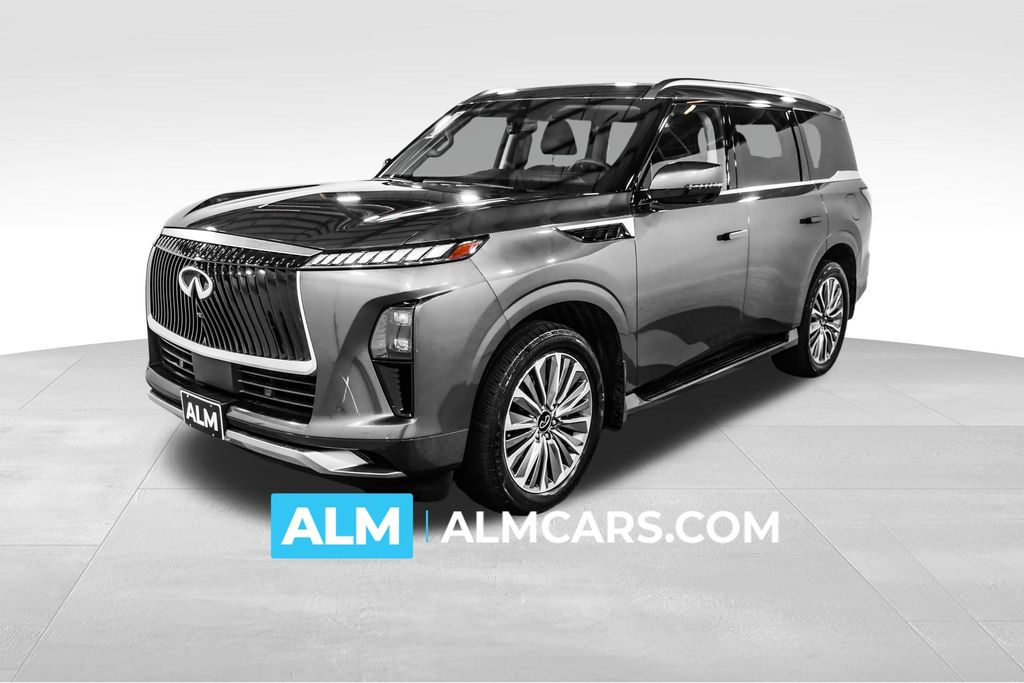 2025 INFINITI QX80 LUXE