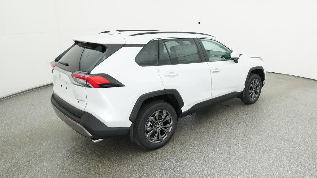 Thumbnail: 2025 Toyota RAV4 - 32