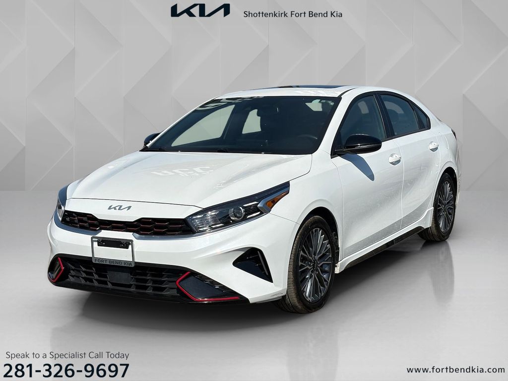 2023 Kia Forte GT-Line AT's photo