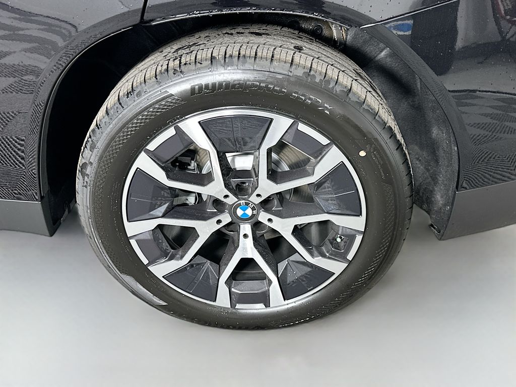 Thumbnail: 2025 BMW X3 - 23