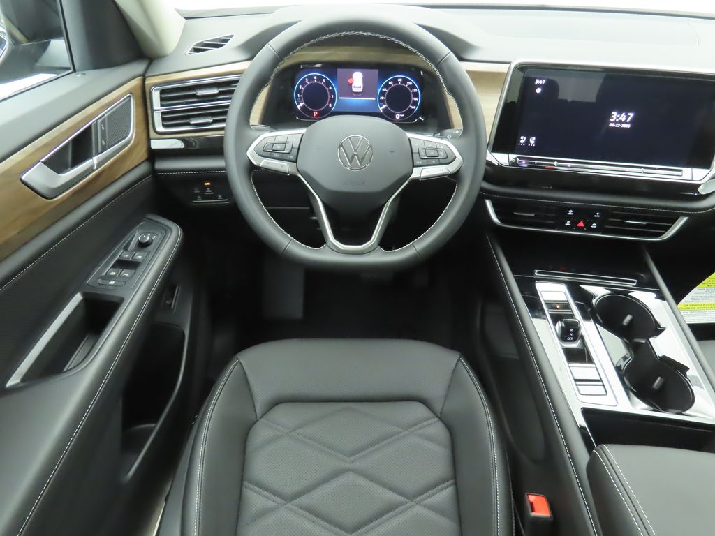 Thumbnail: 2026 Volkswagen Atlas - 10