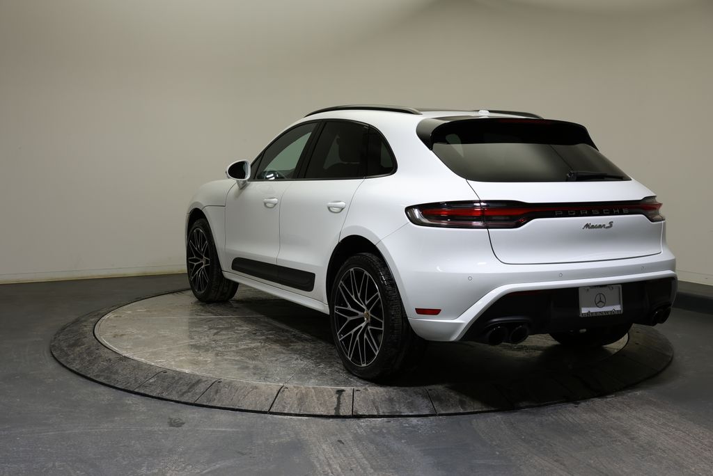 Thumbnail: 2024 Porsche Macan - 5