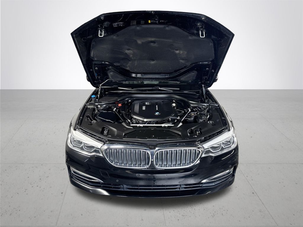 2017 BMW 5 Series 540i