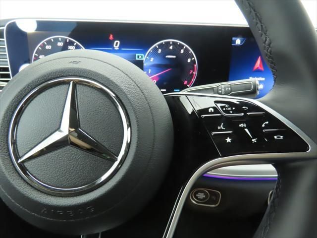 Thumbnail: 2026 Mercedes-Benz GLE - 12