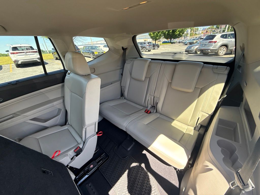 2019 Volkswagen Atlas 3.6L V6 SE White at Carlisle Cadillac Buick GMC