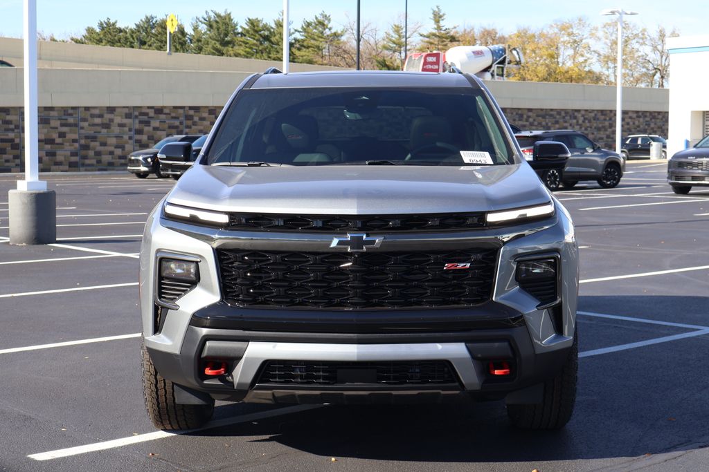 Thumbnail: 2026 Chevrolet Traverse - 2