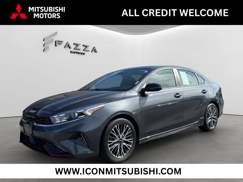 Gravity Gray 2023 Kia Forte Sedan Front-Wheel Drive Continuously Variable Transmission