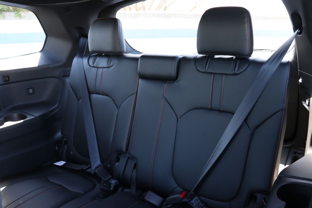 2025 Honda Pilot TrailSport 13