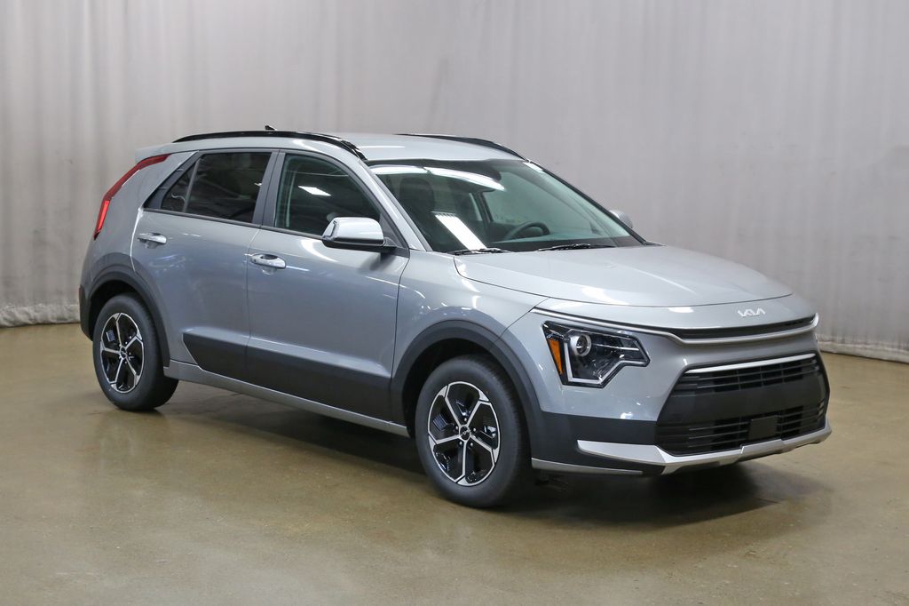 Steel Gray 2026 Kia Niro EX FWD SUV / Crossover Front-Wheel Drive 6-Speed Dual Clutch