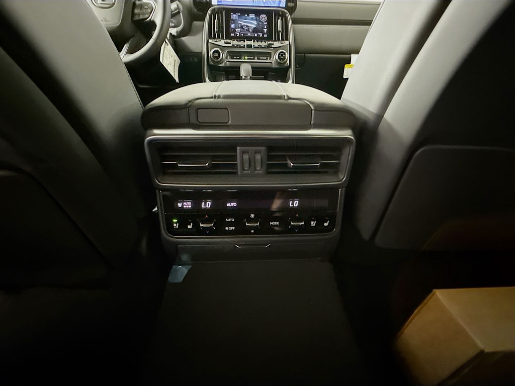 Thumbnail: 2025 Lexus LX - 18