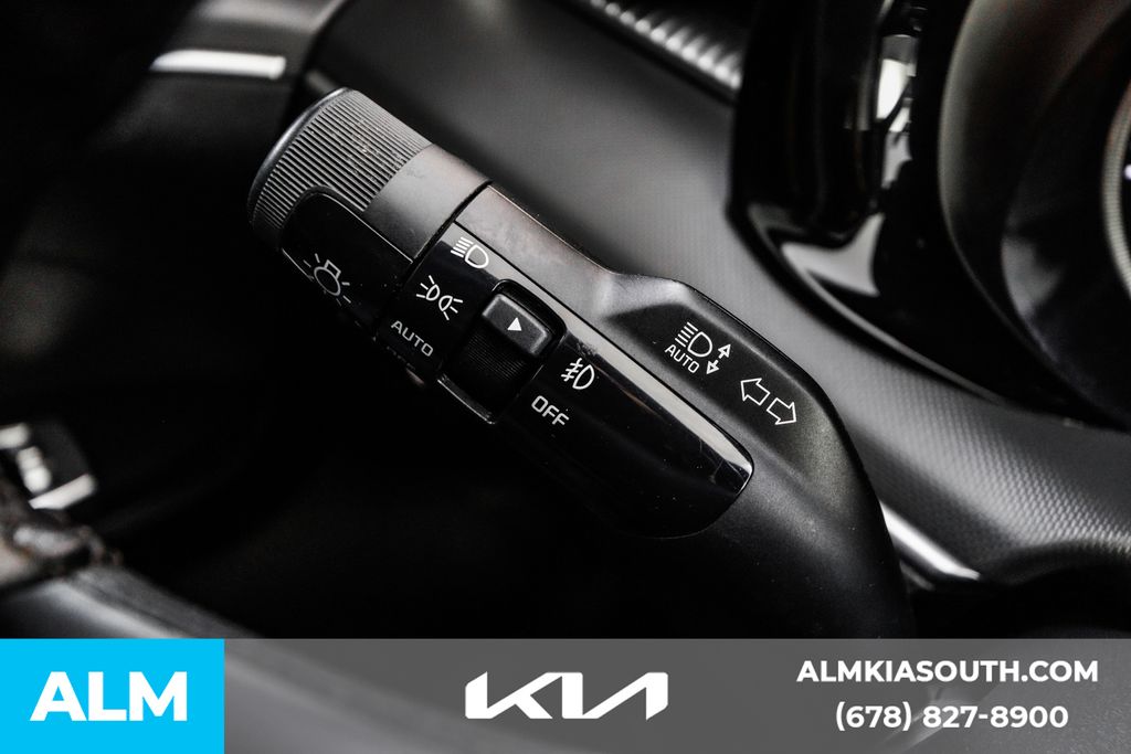 2022 Kia K5 GT-Line photo 46