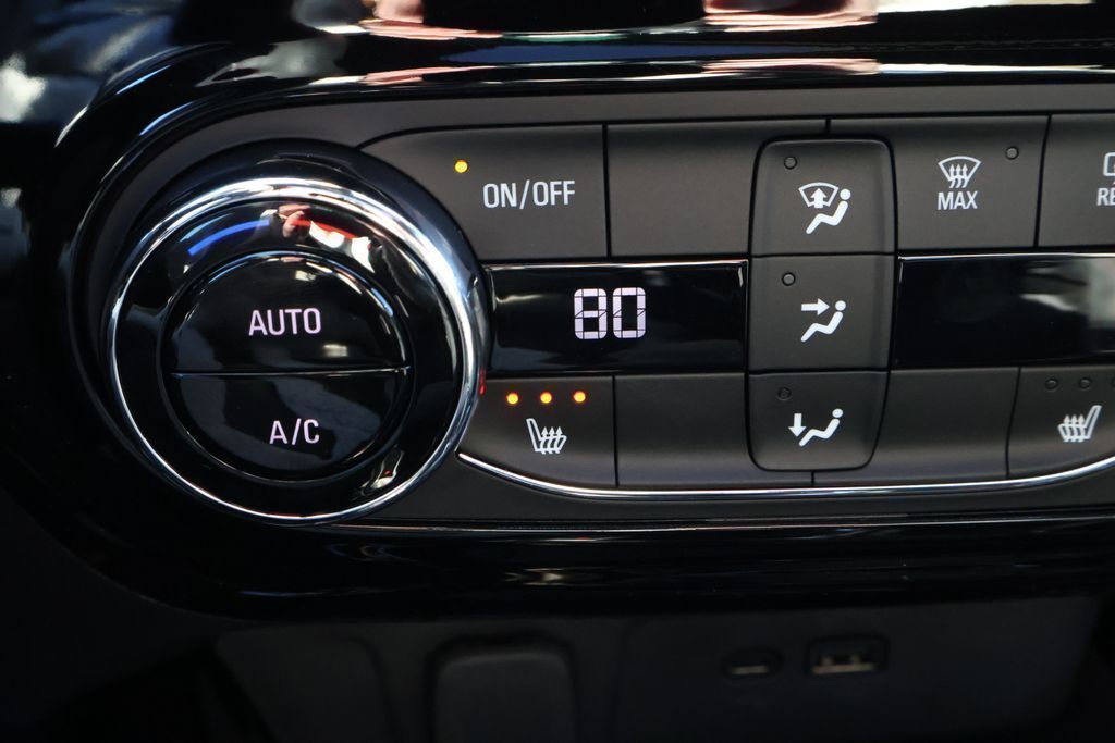 Thumbnail: 2026 Chevrolet Trax - 29