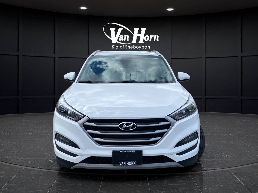 Used 2017 Winter White Hyundai Sport image 2